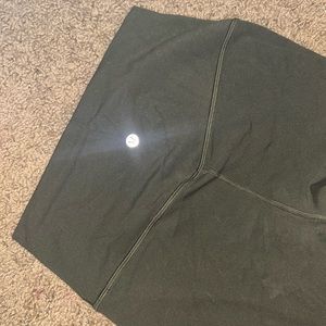 Brand new never worn lulu leggings!